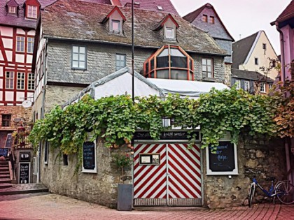 Foto: Roter Hahn